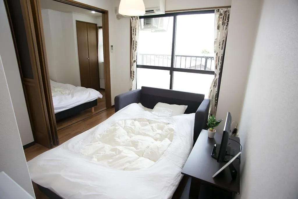 Kyoto Apartment Forest Japão